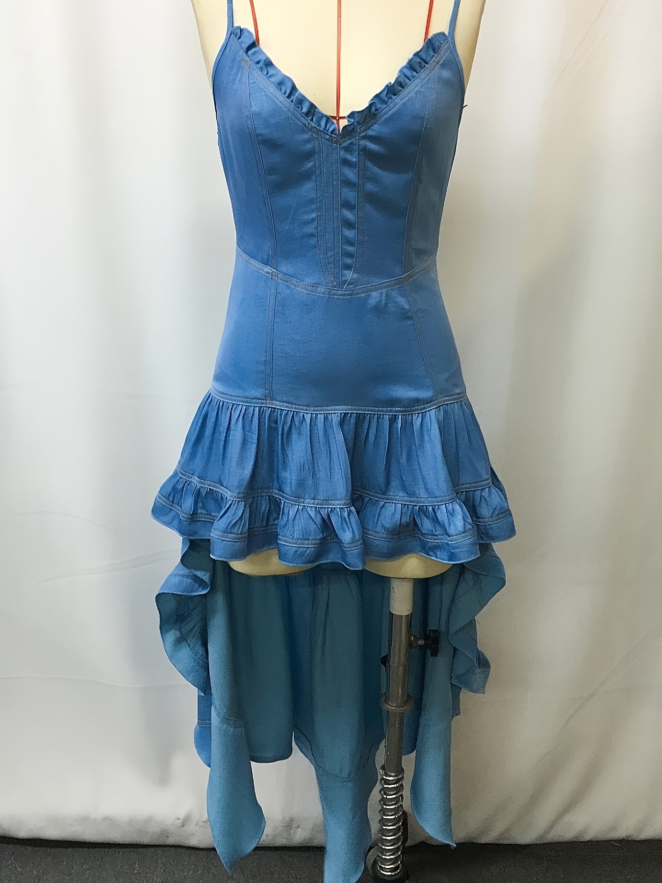 Women's Vintage Western Cowboy Style Denim Ruffle Hem Skirt, Sexy Deep-V Asymmetrical Midi Dress for Outdoor Photoshoots, Belt Not Included