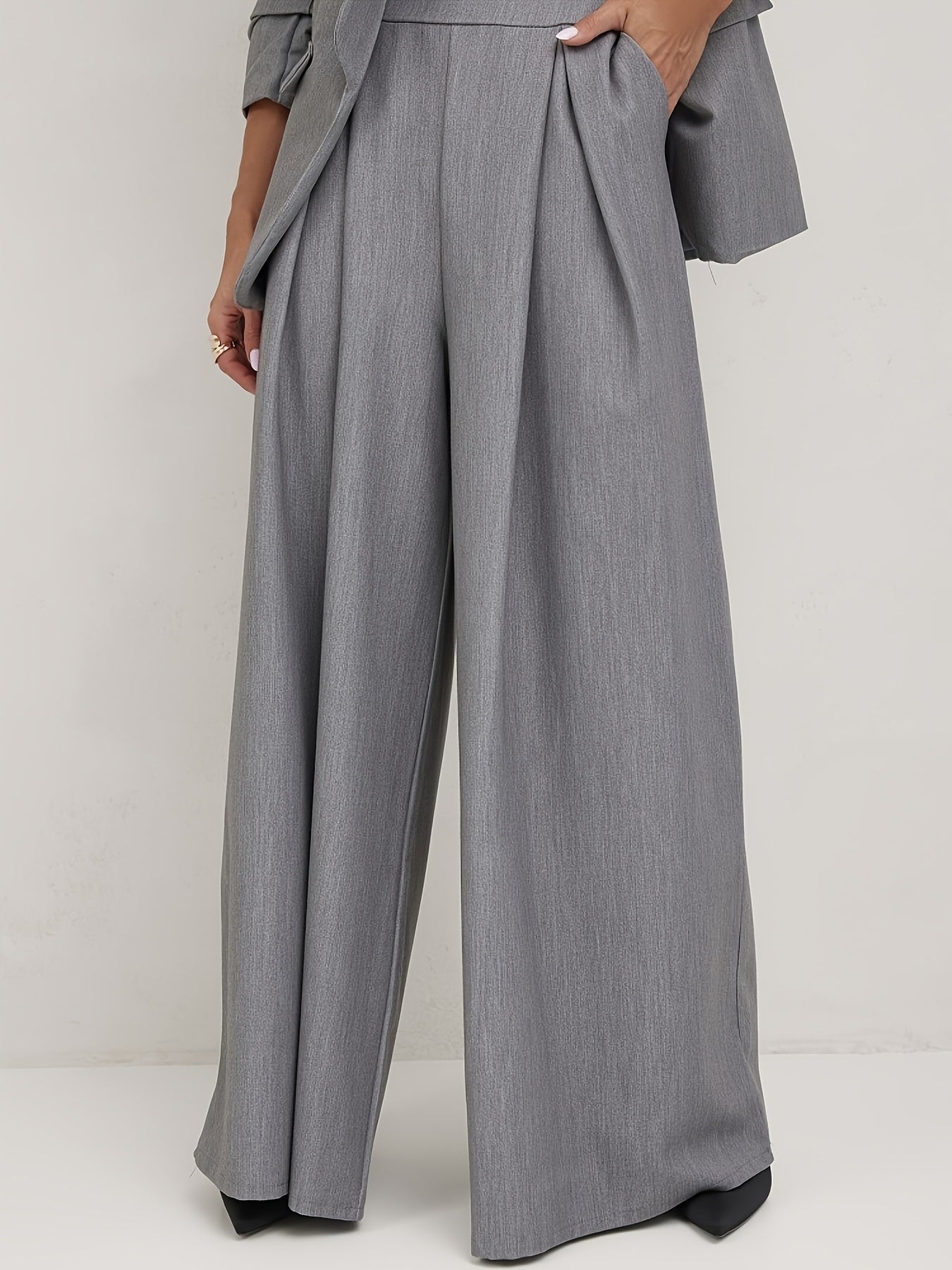 Elegant Light Luxury Suit Set with a Drapey Wide-Leg Pants and a Blazer Two-Piece Outfit